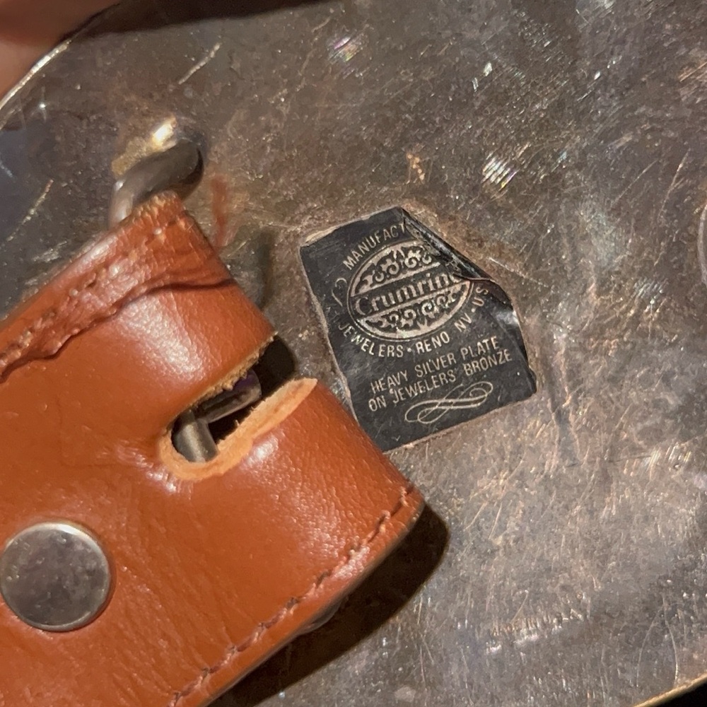 Brown Leather Belt with Gold and Silver Buckle - Picture 3 of 4